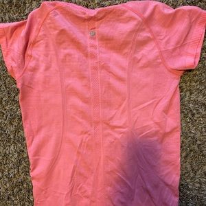 Lululemon top